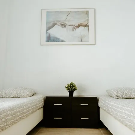 Spacious 2 Bedroom Golden By Aqua Vista Tenerife Apartment Callao Salvaje