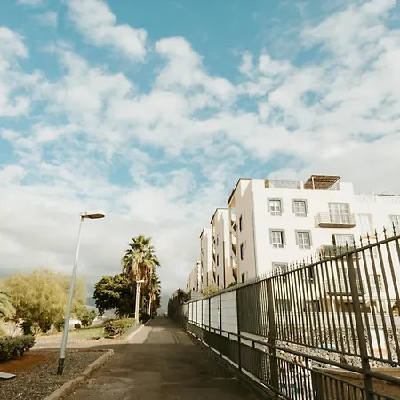Spacious 2 Bedroom Golden By Aqua Vista Tenerife Apartment Callao Salvaje