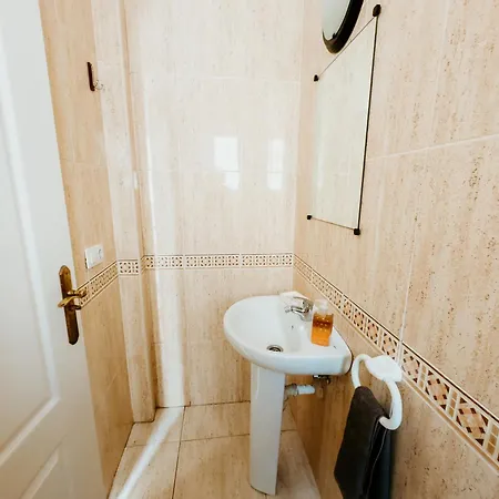 Spacious 2 Bedroom Golden By Aqua Vista Tenerife Apartment