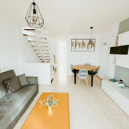 Spacious 2 Bedroom Golden By Aqua Vista Tenerife Callao Salvaje