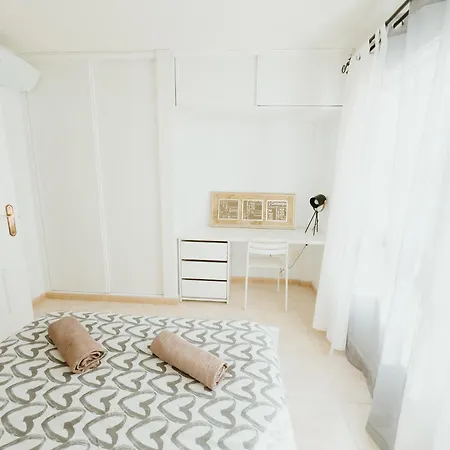 Spacious 2 Bedroom Golden By Aqua Vista Tenerife Apartament *